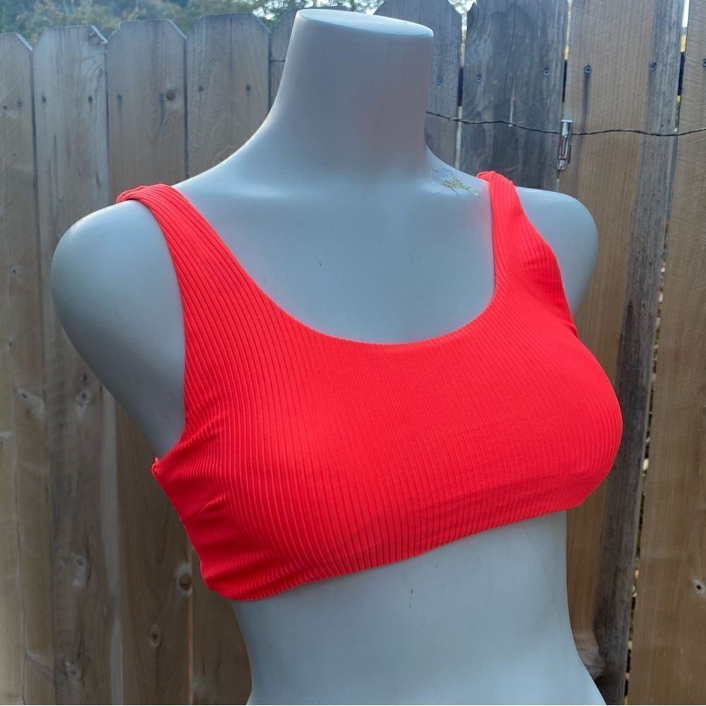 Gymshark essence bikini top  CORAL Size medium